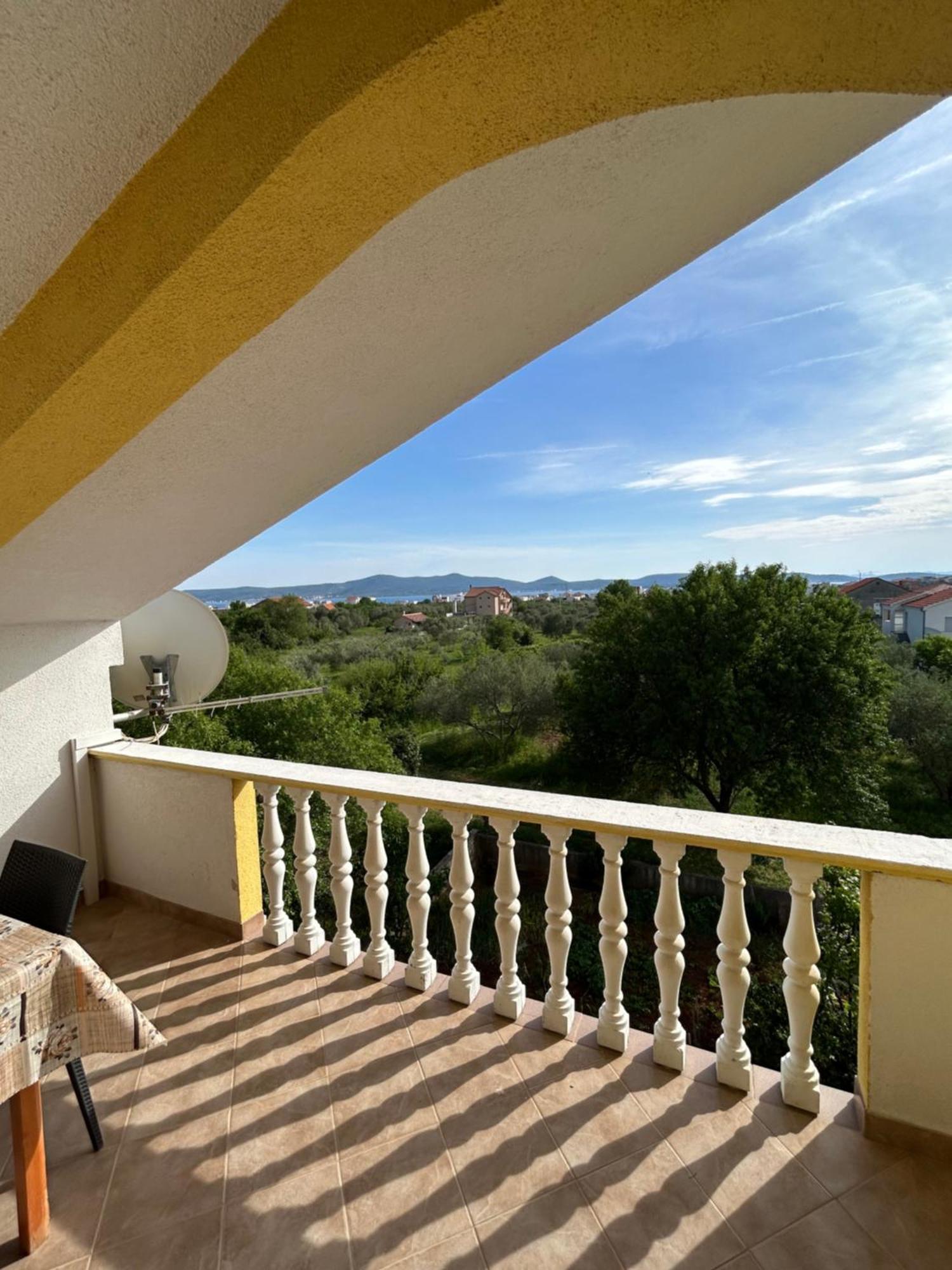 Apartments Marina Сукошан Экстерьер фото